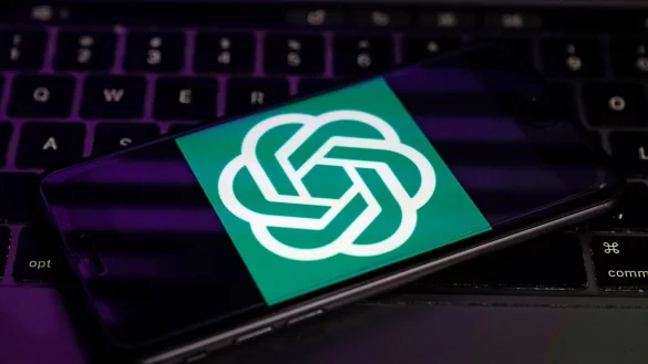 Das Logo von OpenAI, dem Hersteller von ChatGPT. «DeppGPT» greift bei seiner Arbeit auf die Technologie hinter ChatGPT zurück. - © Richard Drew/AP/dpa