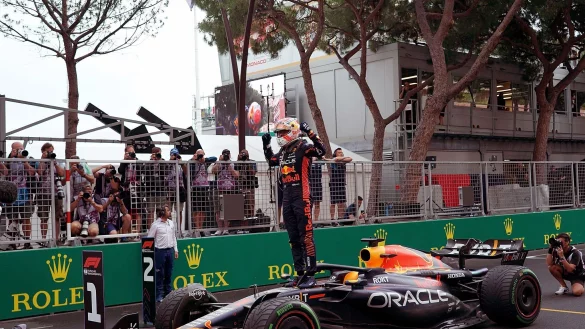 Max Verstappen aus den Niederlanden vom Team Oracle Red Bull f&uuml;hrt aktuell in der Gesamtwertung. - &copy; Hasan Bratic/dpa