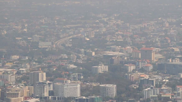 Wegen Brandrodungen herrscht in den thail&auml;ndischen Provinzen Chiang Rai und Chiang Mai derzeit Smog. - &copy; Pongmanat Tasiri/EPA/dpa-tmn/Archiv