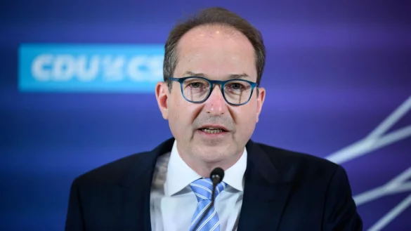 &laquo;Fr&uuml;hzeitige Diskussion nutzt nur der Ampel&raquo;: Alexander Dobrindt. - &copy; Bernd von Jutrczenka/dpa