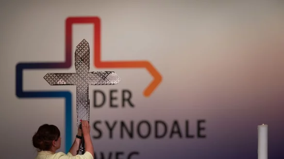 Die Synodalversammlung der katholischen Kirche in Frankfurt am Main. - &copy; Sebastian Gollnow/dpa