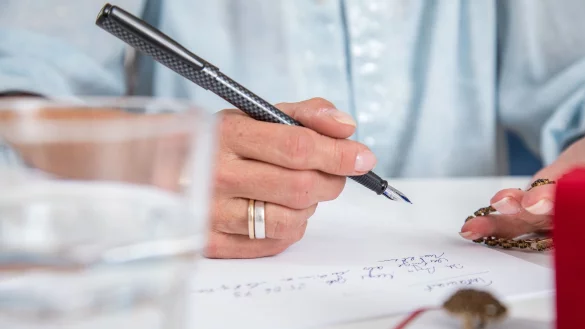 Testamente m&uuml;ssen schriftlich festgehalten werden - das gilt auch f&uuml;r den letzten Willen. - &copy; Christin Klose/dpa-tmn