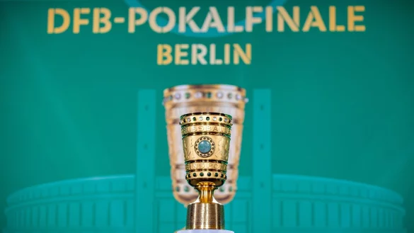 Am Samstag treffen RB Leipzig und Eintracht Frankfurt im Finale um den DFB-Pokal aufeinander. - &copy; Andreas Gora/dpa