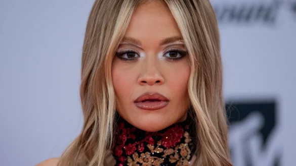 Rita Ora war ein Jahr alt, als sie mit ihren Eltern nach England kam. - &copy; Rolf Vennenbernd/dpa