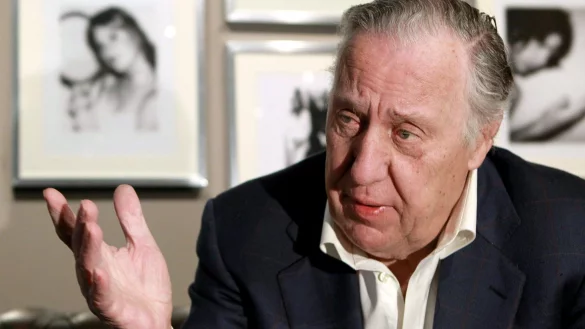 Frederick Forsyth, Schriftsteller aus Gro&szlig;britannien, feierte mit &laquo;Der Schakal&raquo; und &laquo;Die Akte Odessa&raquo; international Erfolge. - &copy; Juanjo Guillen/efe/epa/dpa