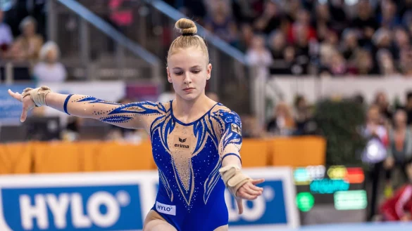Die 16-j&auml;hrige Anna-Lena K&ouml;nig siegte bei der EM-Qualifikation in Frankfurt/Main mit 50,40 Punkten. - &copy; Frank Hammerschmidt/dpa/Archivbild