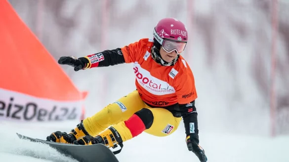 Snowboarderin Ramona Hofmeister belegte mit Stefan Baumeister Platz zwei im Mixed-Teamevent von Bad Gastein. - &copy; Marius Becker/dpa