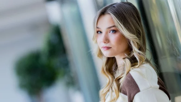 Julia Beautx (b&uuml;rgerlich Julia Willecke), Youtuberin und Schauspielerin. - &copy; Rolf Vennenbernd/dpa/Archivbild