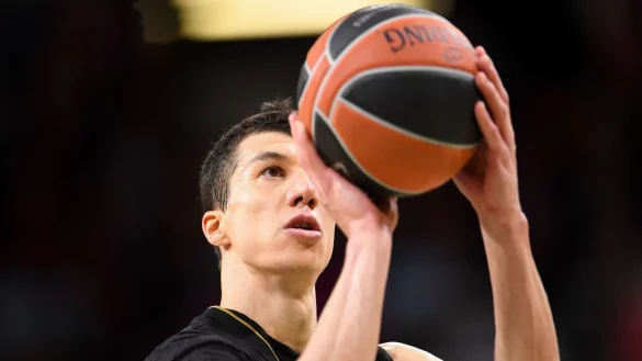 Traf in letzter Sekunde zum Sieg der Bayern: Vladimir Lucic. - &copy; Tobias Hase/dpa/Archivbild