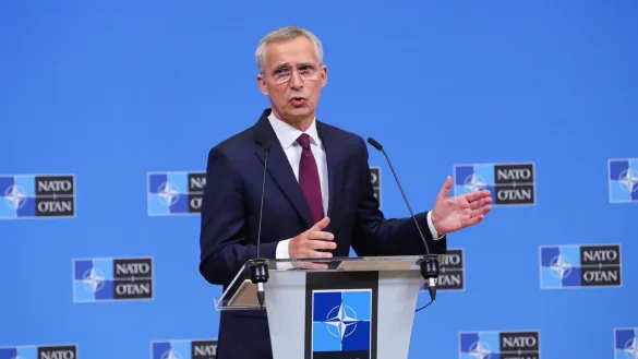 Jens Stoltenberg, Nato-Generalsekret&auml;r, spricht w&auml;hrend einer Pressekonferenz im NATO-Hauptquartier. - &copy; Zheng Huansong/XinHua/dpa