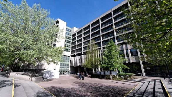 Das Gerichtsgeb&auml;ude mit Amtsgericht, Landgericht I und II, dem Oberlandesgericht und der Staatsanwaltschaft in der Nymphenburger Stra&szlig;e in M&uuml;nchen. - &copy; Sven Hoppe/dpa