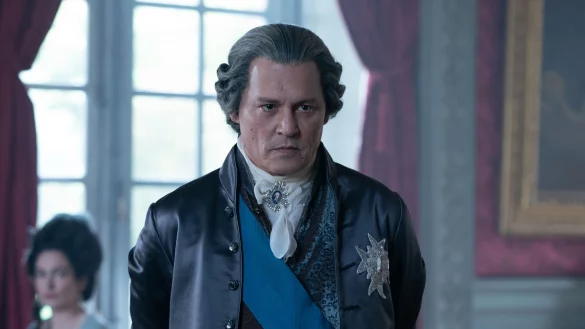 Johnny Depp als Louis XV. in einer Szene des Films &laquo;Jeanne du Barry - Die Favoritin des K&ouml;nigs&raquo;. - &copy; Stephanie Branchu/Wild Bunch Germany/dpa