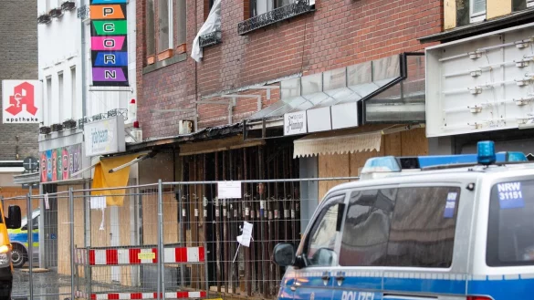 Nach der schweren Explosion in Eschweiler hat die Polizei einen tatverd&auml;chtigen Mann festgenommen. - &copy; Thomas Banneyer/dpa