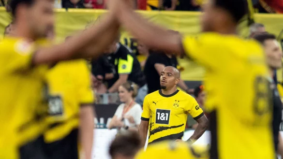Dortmunds Donyell Malen nach dem Spiel. - &copy; Bernd Thissen/dpa
