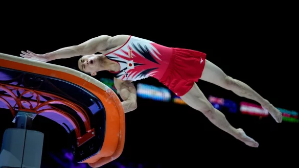 Kann seinen Mehrkampf-WM-Titel doch noch verteidigen: Daiki Hashimoto. - &copy; Virginia Mayo/AP/dpa