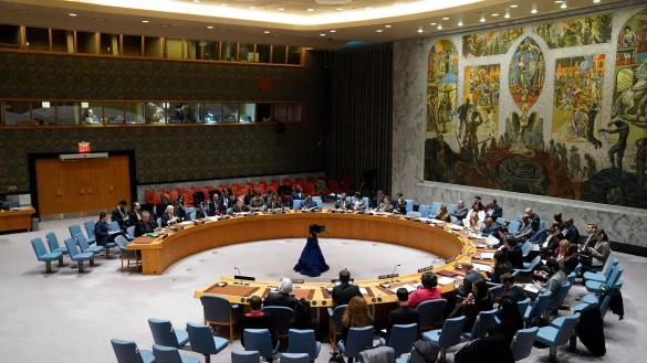 Der UN-Sicherheitsrat in New York. Die Erprobung jeglicher ballistischer Raketen, die - je nach Bauart - auch einen Atomsprengkopf tragen k&ouml;nnen, ist Nordkorea durch UN-Beschl&uuml;sse untersagt. - &copy; John Minchillo/AP/dpa