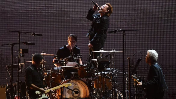 R&uuml;ckblick in die Zukunft: U2. - &copy; Dean Lewins/AAP/dpa