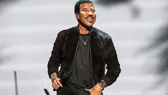 Lionel Richie singt f&uuml;r Charles & Camilla. - &copy; Amy Harris/Invision/AP/dpa