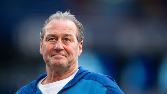 Beendet seine Trainer-Laufbahn: Huub Stevens. - &copy; Guido Kirchner/dpa