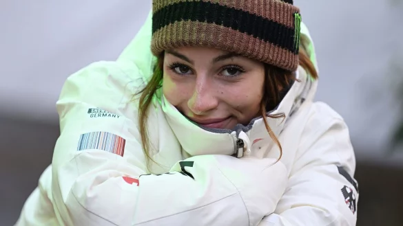 Die deutsche Snowboarderin Annika Morgan macht Musik und h&auml;kelt gerne. - &copy; Angelika Warmuth/Deutsche Presse-Agentur GmbH/dpa