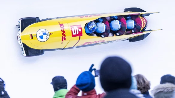 Francesco Friedrich und sein Team in Aktion. - &copy; Mayk Wendt/KEYSTONE/dpa