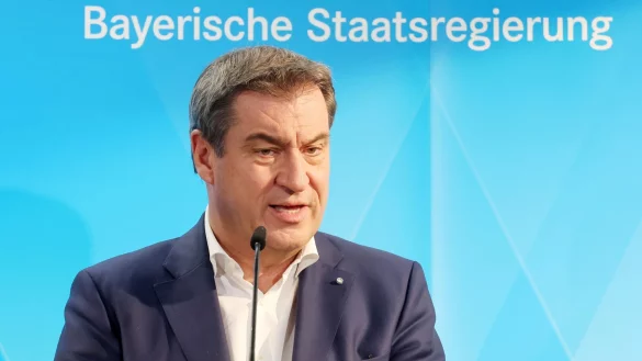 Der Lieblingscharakter aus &laquo;Star Wars&raquo; von Markus S&ouml;der (CSU) ist Yoda. - &copy; Bodo Schackow/dpa