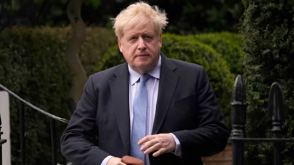 Ex-Premier Boris Johnson ist als Abgeordneter zur&uuml;ckgetreten. - &copy; Alberto Pezzali/AP/Archiv