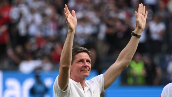 Frankfurts Cheftrainer Oliver Glasner wird die Eintracht nach dieser Saison verlassen. - &copy; Arne Dedert/dpa