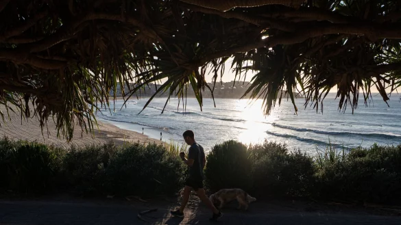 Rekordhitze in Australien gleich zu Beginn der warmen Jahreszeit: In weiten Teilen des Landes werden seit dem Wochenende Werte weit &uuml;ber der Norm verzeichnet. - &copy; Flavio Brancaleone/AAP/dpa
