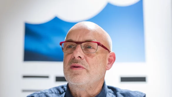 Elektronik-Pionier Brian Eno begann seine Karriere bei Roxy Music. - &copy; Daniel Bockwoldt/dpa