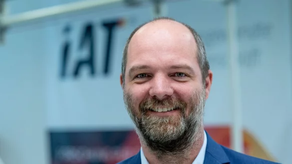 Bef&uuml;rchtet auf Grund der Budgetk&uuml;rzung weniger deutsche Medaillen bei den Olympischen- und Paraolympischen Spielen: IAT-Direktor Marc-Oliver L&ouml;w. - &copy; Hendrik Schmidt/dpa