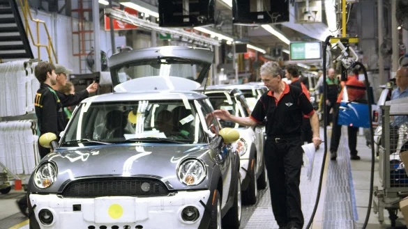 Produktion von Mini-Fahrzeugen im Werk in Oxford (Archivbild). - &copy; -/BMW AG/dpa