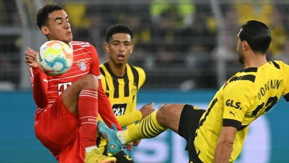 In mehr als 200 L&auml;ndern wird das Spiel des FC Bayern gegen Borussia Dortmund zu sehen sein. - &copy; Bernd Thissen/dpa