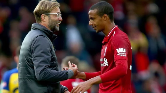 Joel Matip vom FC Liverpool geht mit großer Motivation in die Europa-League-Saison. - © Dave Thompson/PA Wire/dpa