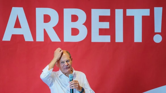 Die Regierung von Bundeskanzler Olaf Scholz (SPD) hat viel gestritten, aber auch viele Versprechen umgesetzt. - © Andreas Arnold/dpa