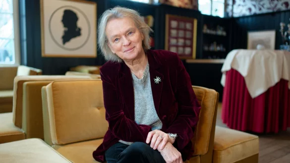 Die Schriftstellerin Elke Heidenreich in der Wolkenburg in K&ouml;ln. Am 15. Februar wird sie 80. - &copy; Henning Kaiser/dpa
