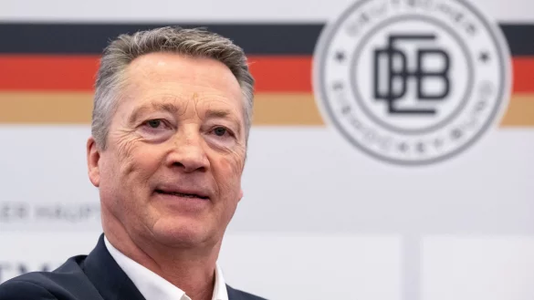 Harold Kreis ist der Trainer der deutschen Eishockey-Nationalmannschaft. - &copy; Sven Hoppe/dpa