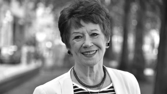 Die mittlerweile verstorbene Schauspielerin Lotti Krekel l&auml;chelt. - &copy; Horst Galuschka/dpa