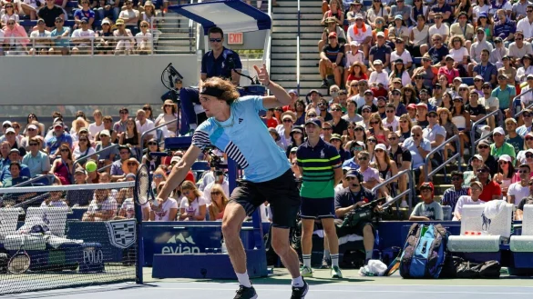 Alexander Zverev gewann gegen Daniel Altmaier mit 3:1 in S&auml;tzen. - &copy; Eduardo Munoz Alvarez/AP/dpa
