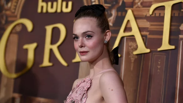 Elle Fanning bei der Premiere von &laquo;The Great&raquo; in Hollywood. - &copy; Richard Shotwell/Invision/AP/dpa