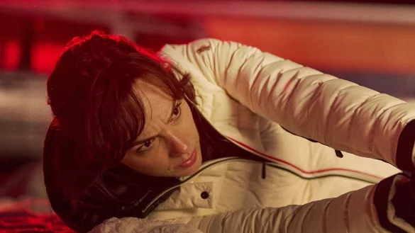 Schauspielerin Gal Gadot als Rachel Stone in einer Szene im Netflix-Film «Heart of Stone». - Robert Viglasky/Netflix © 2023/dpa