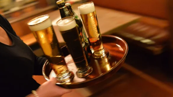 Derzeit liegt der gesetzliche Mindestlohn in Deutschland bei 12 Euro. - &copy; Marc Tirl/dpa-Zentralbild/dpa