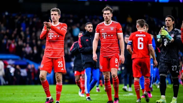 Die Bayern stehen nach der Pleite bei Man City vor dem K&ouml;nigsklassen-Aus. - &copy; Tom Weller/dpa