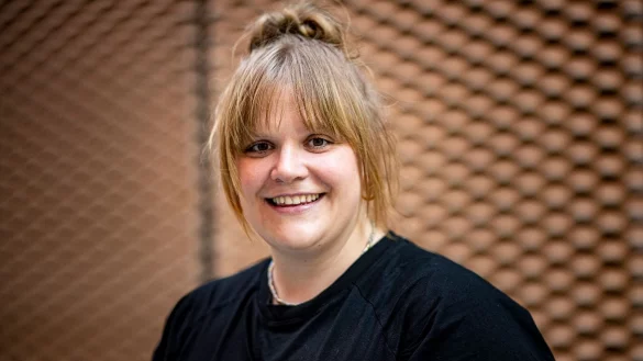 Stefanie Reinsperger stellt Fragen. Zum Beispiel: &laquo;Wieso d&uuml;rfen mehrgewichtige Frauen nicht auch die Rom Coms spielen?&raquo; - &copy; Fabian Sommer/dpa