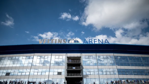 Die Arena in Gelsenkirchen ist Teil der Bewerbung um die Frauenfu&szlig;ball-WM. - &copy; Fabian Strauch/dpa