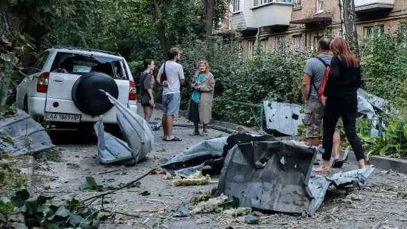 Die ukrainische Hauptstadt wird immer wieder von Russland angegriffen. In einem Vorort von Kiew soll es zu einem Kriegsverbrechen gekommen sein. - © Aleksandr Gusev/SOPA Images via ZUMA Press Wire/dpa