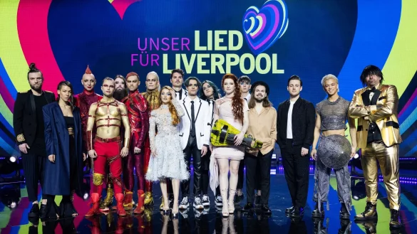Teilnehmende stehen bei den Proben zu Eurovision Song Contest 2023 &laquo;Unser Lied f&uuml;r Liverpool&raquo; auf der B&uuml;hne. - &copy; Rolf Vennenbernd/dpa