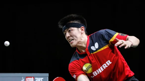 Tischtennis-Europameister Qiu Dang gewann sein Einzel im Finale der Europaspiele. - © Li Yahui/Xinhua/dpa