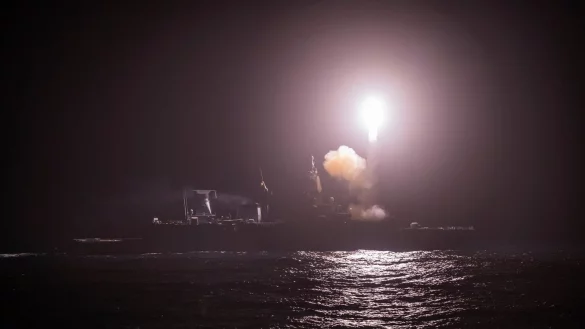 Bis zu 54 Flugkörper sollen bei der Übung abgefeuert werden. - © Philip Dulian/dpa