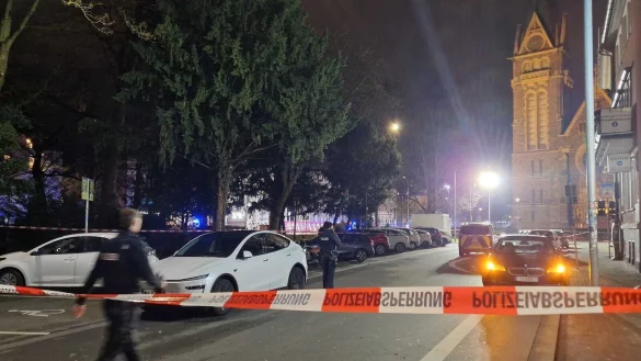 Nach dem Vorfall in der Gie&szlig;ener Innenstadt mit vier Verletzten hat die Polizei neue Ermittlungsergebnisse genannt. - &copy; Carolin Eckenfels/dpa